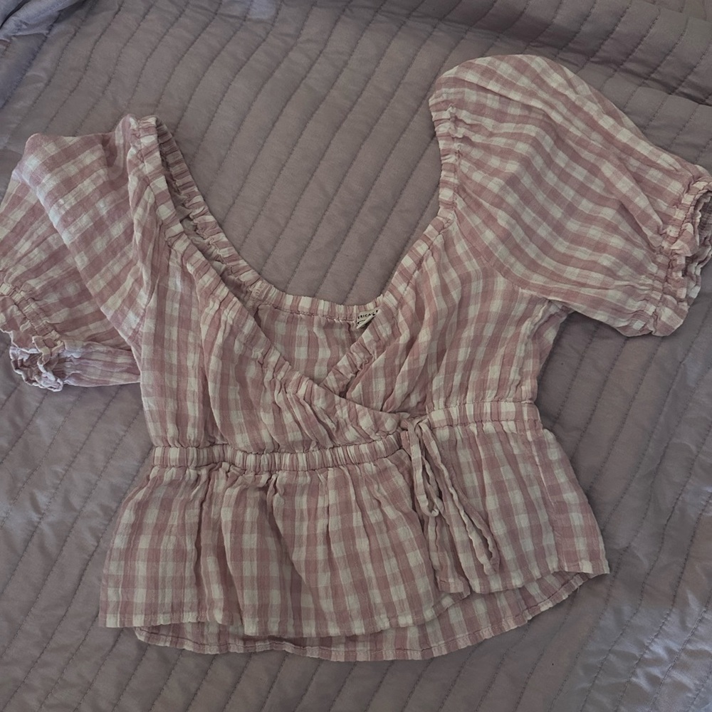 american eagle gingham blouse